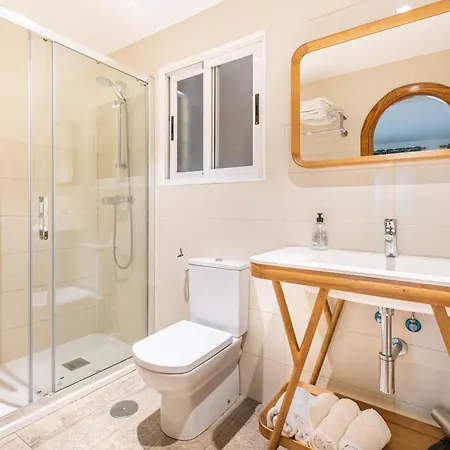 El Castell Old-town Apartment *