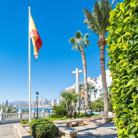 El Castell Old-town Apartment *